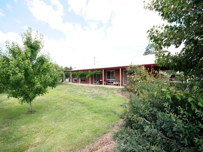266 Kerrs Road, Milawa