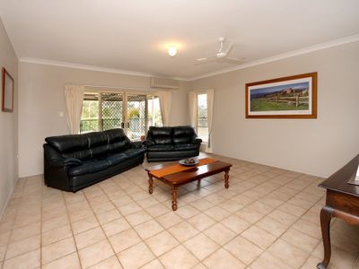 230 Lansdowne Way, Chuwar