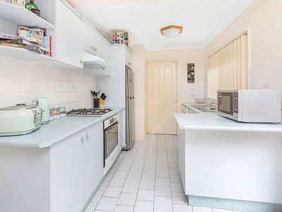 7 / 76-78 Pur Pur Avenue, Lake Illawarra