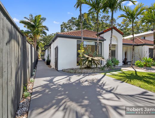 UNIQUE DUAL LIVING AT ITS BEST image 26
