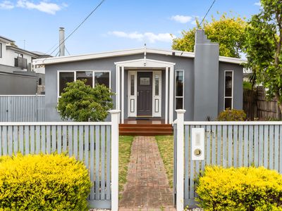 71 Seaford Grove, Seaford