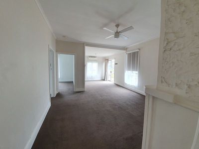 15 Grigg Terrace, Millicent