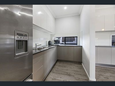 23 Esplanade, Jacobs Well