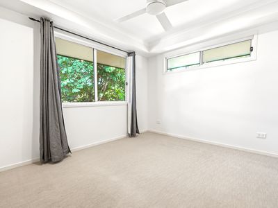 16 Barber Street, Keperra