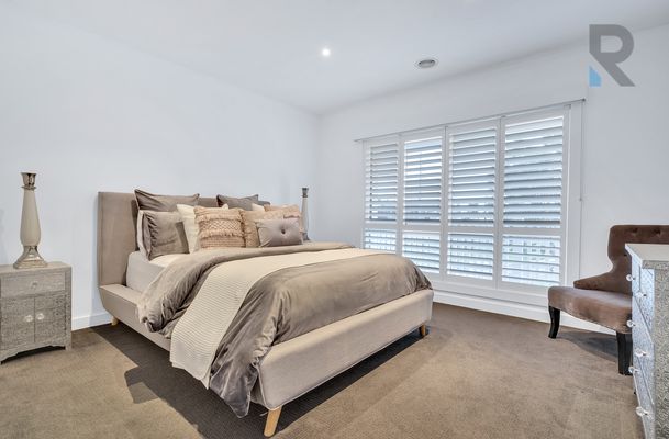 62 Centennial Park Drive, Craigieburn