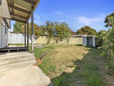 3 Sinclair Cres, Seymour