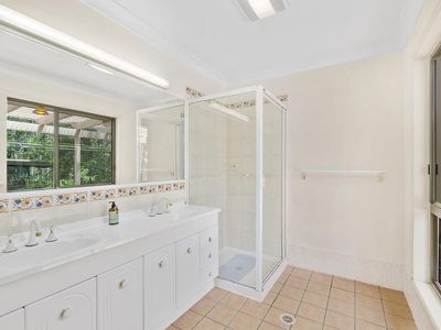 129 KLOSKE RD, Burbank