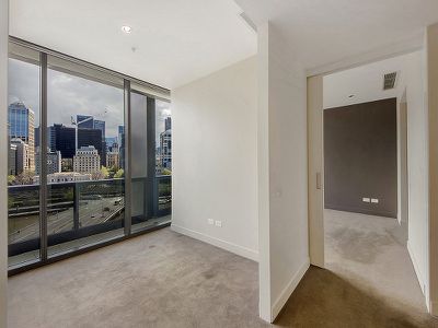 809 / 1 Freshwater Place, Southbank