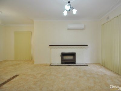 82 Taylor Street, Dubbo