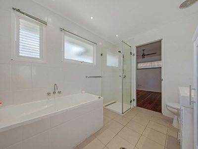 9 Ogilvie St, Wynnum
