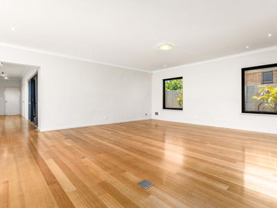 27 Hurlingham Road, South Perth