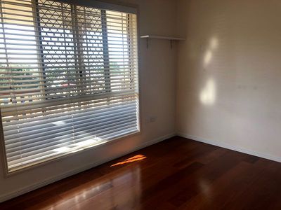 5 Goroka Street, Kawungan