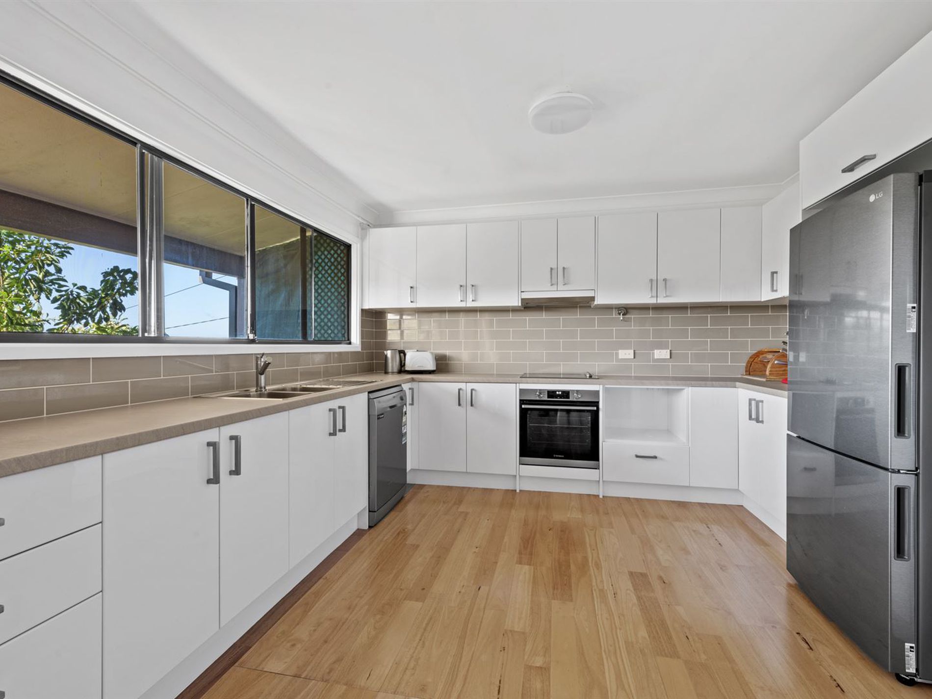 43 Treetops Crescent, Mollymook Beach