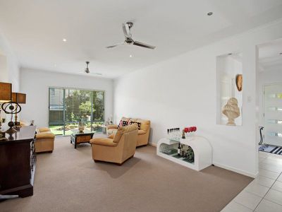 4 Hovea Place, Tewantin