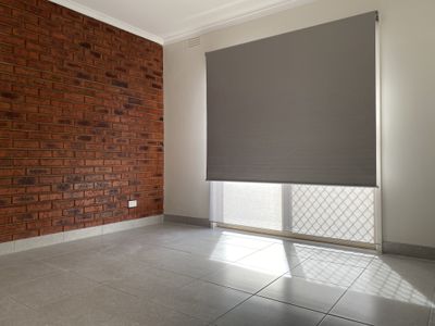 2 / 102 Synnot Street, Werribee