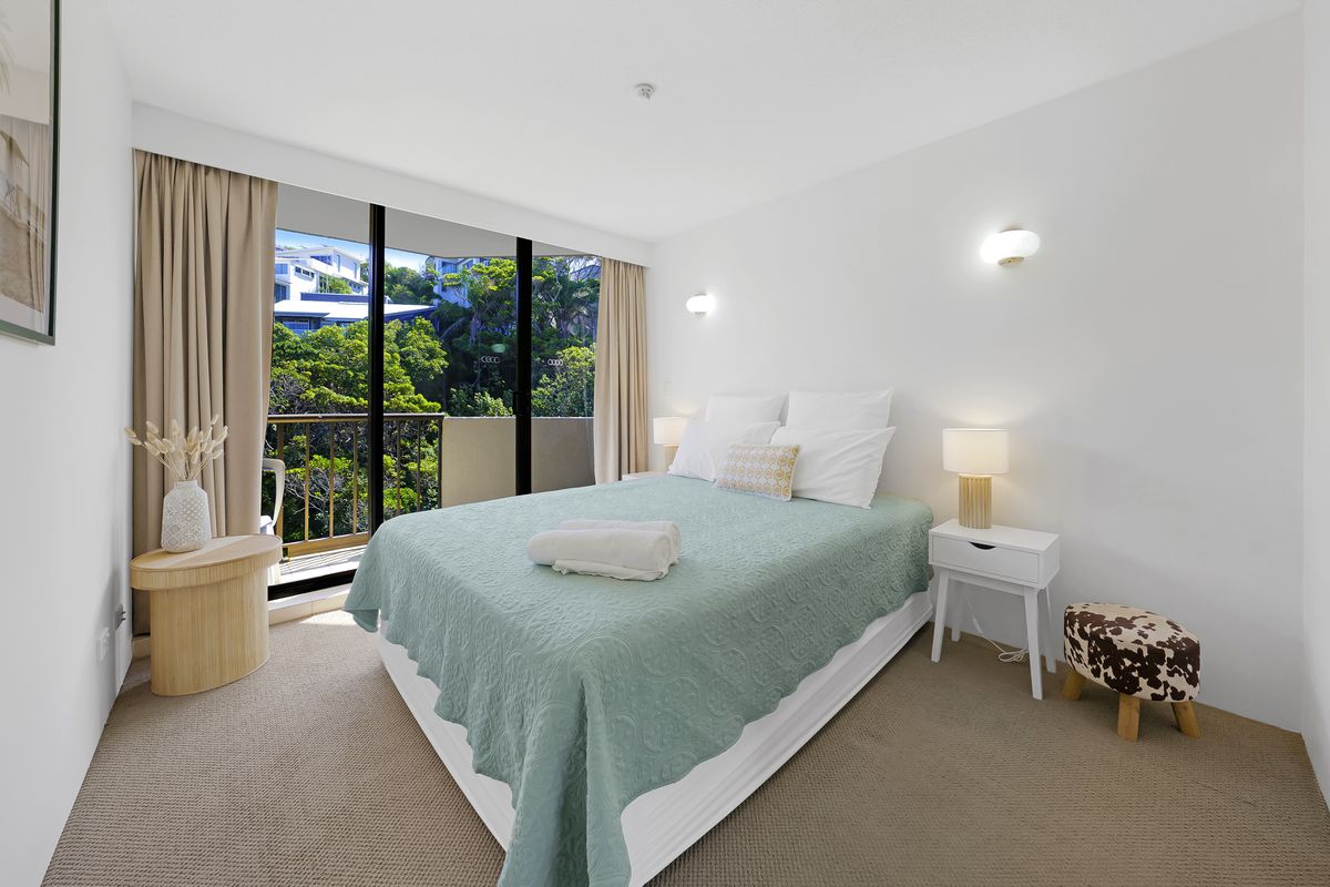 11H / 828 Pacific Parade, Currumbin