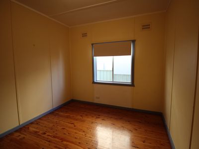 18 Darley Street, Shellharbour