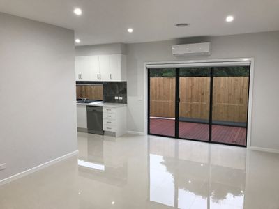 5 / 52-54 Stenhouse Avenue, Brooklyn