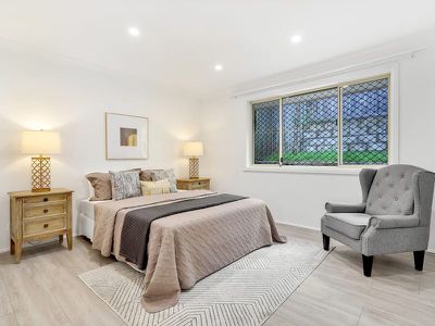 1 / 18 Fourth Avenue, Eastwood