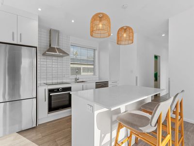 6 Te Moau Avenue, Parakai, Helensville