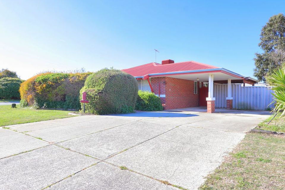3 Pingrup Court , Waikiki