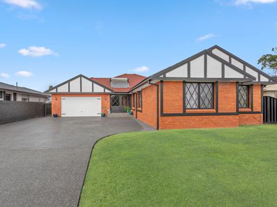 40 King George Parade, Forster
