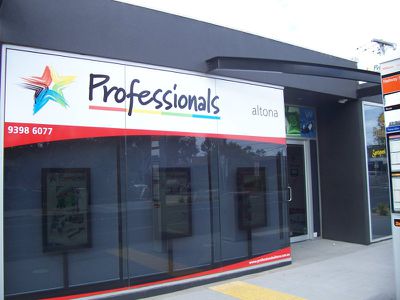 2 / 98 Pier Street, Altona