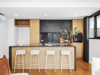 7 / 152 Scarborough Beach Road, Scarborough