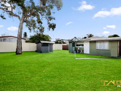 437 Luxford Road, Lethbridge Park