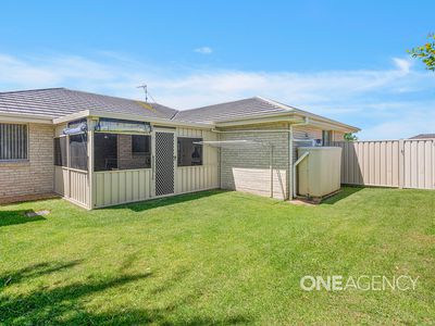 2 Palm Lilly Close, Worrigee