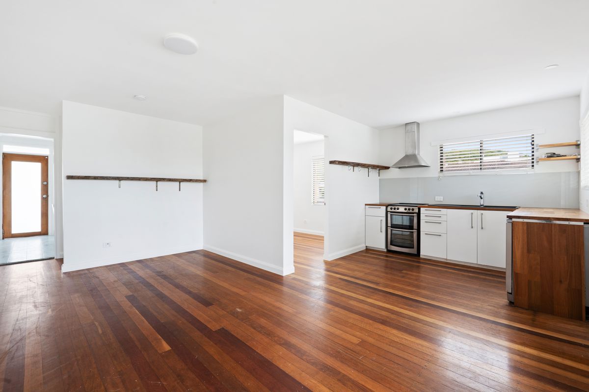 4 / 21 Awoonga Avenue, Burleigh Heads