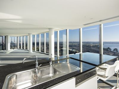 1405 / 96 Bow River Crescent, Burswood