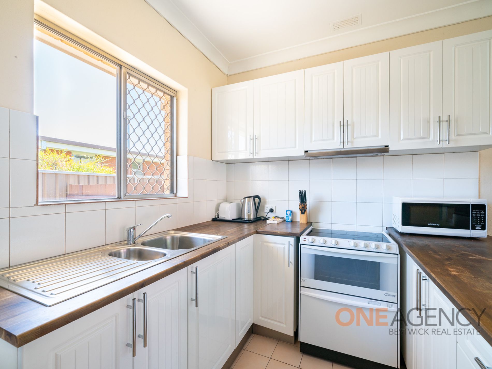 240 Russell Street, Bathurst