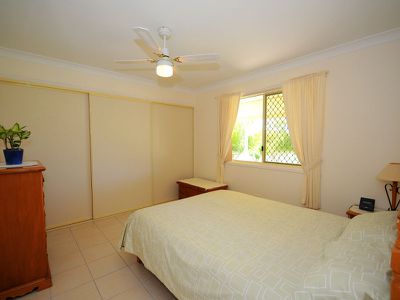 23 SANCTUARY HILLS ROAD, Takura
