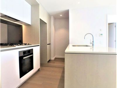 LV 27 / 82 Hay Street, Haymarket