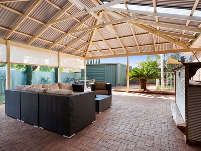 3 Fairlie Way, Broadwood