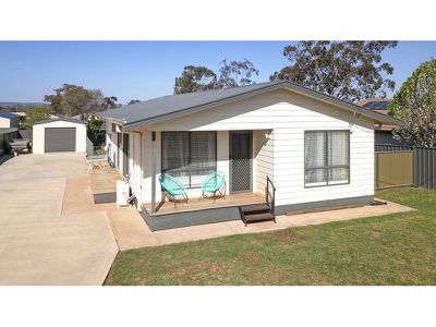 6 Aruma Street, Dubbo