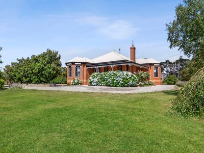 254 Newtons Lane, Trentham
