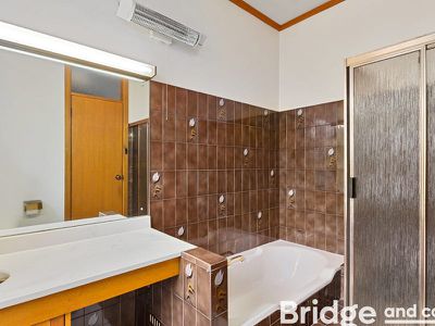 16 John Cleland Drive, Beaumont