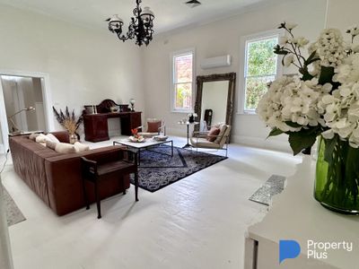 37 Scandinavian Crescent, Talbot