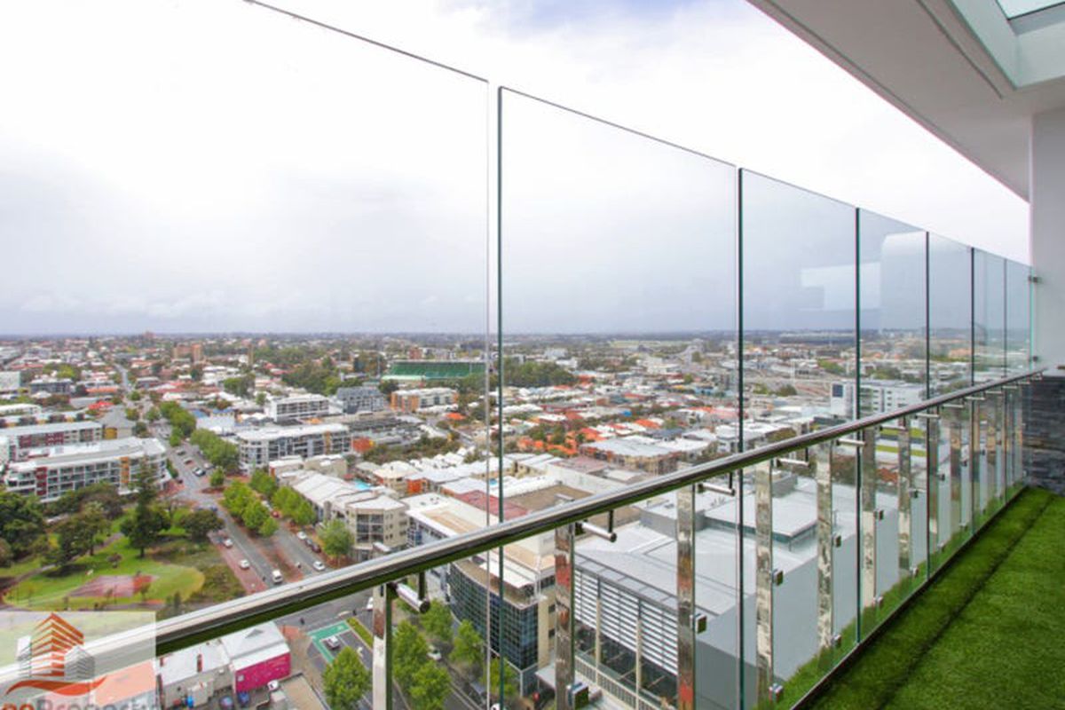 302 / 105 Stirling Street, Perth