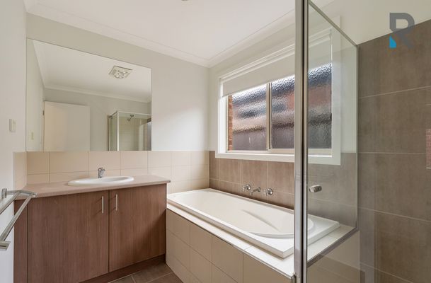 17 Kernan Court, Craigieburn