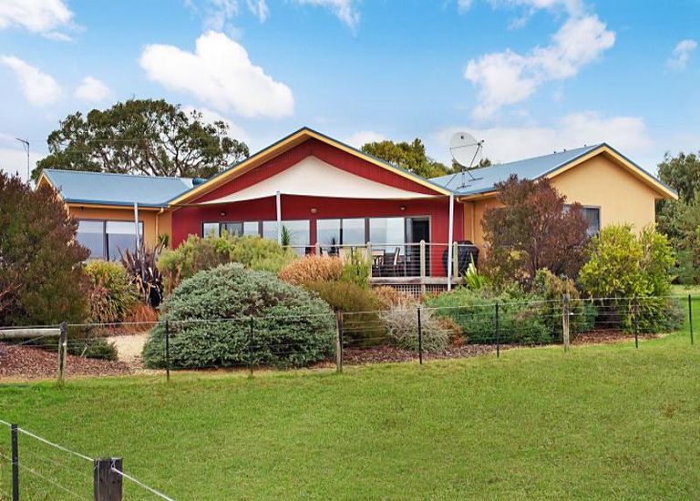 135 Echidna Road, Portland