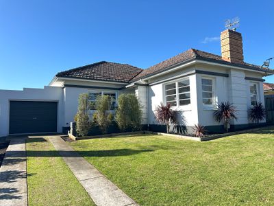 4 Birdwood Avenue, Warrnambool