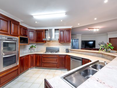 39 Appian Way, Hamersley