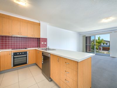 808 / 33 Clark Street, Biggera Waters