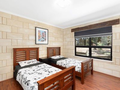 8 Geltwood Drive, Beachport