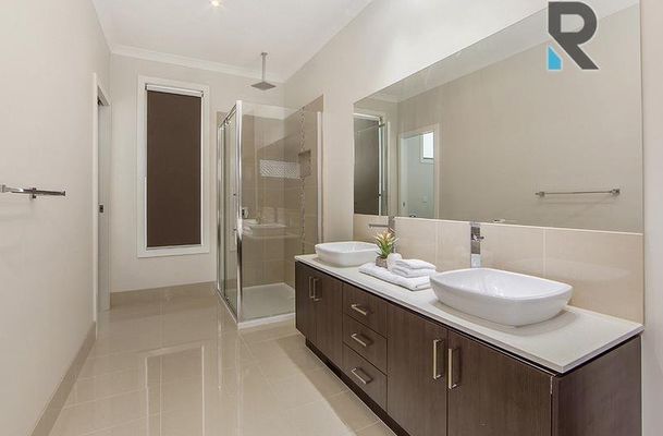 13 San Marco Road, Greenvale
