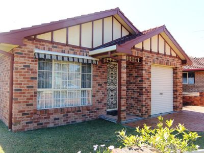 2 / 15 Lachlan Avenue, Tuncurry