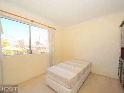 4 / 7-9 Shenton Avenue, Bankstown